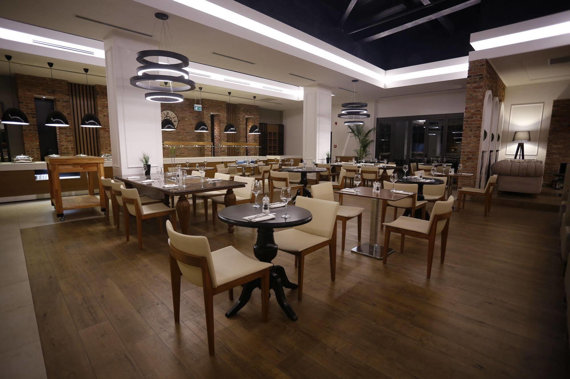 Holiday Inn Ankara - Cukurambar By Ihg Exterior foto